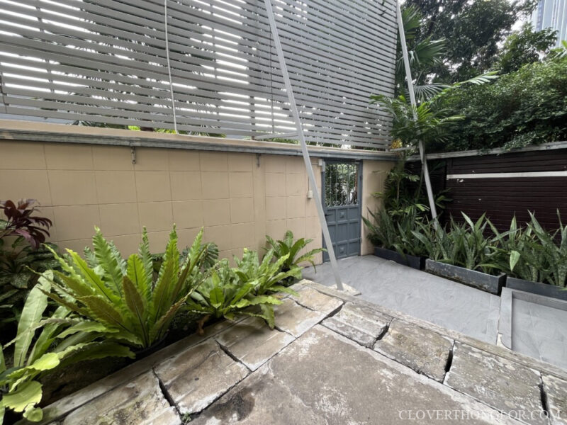 4-2 Rear door in Building A parking lot to Tops Supermarket Ekkamai