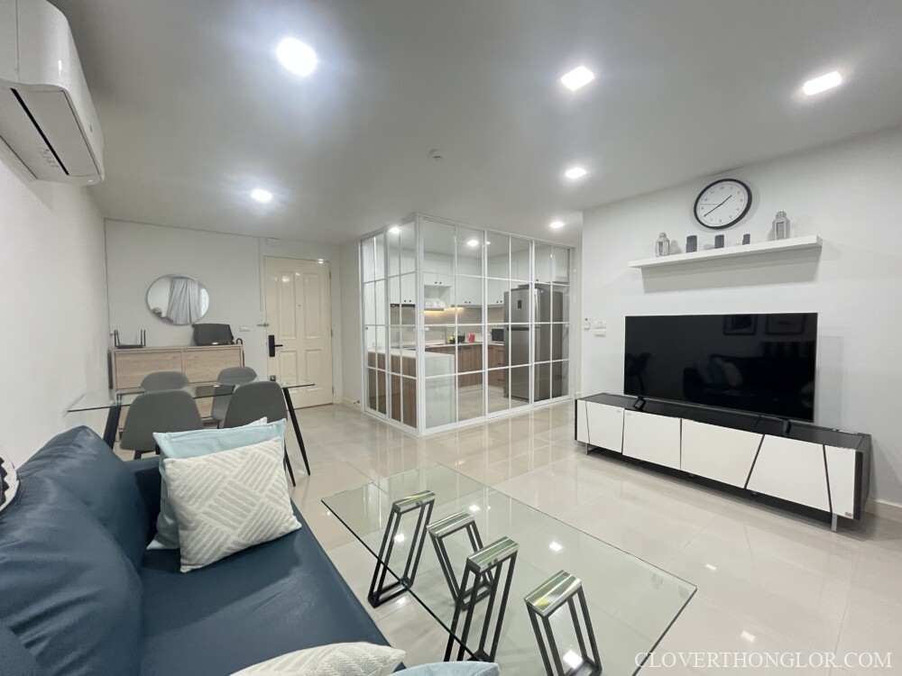 S32 living room from sofa