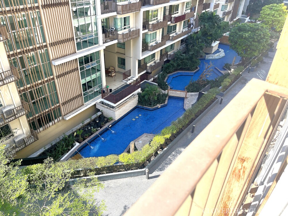 TAR long pool from balcony