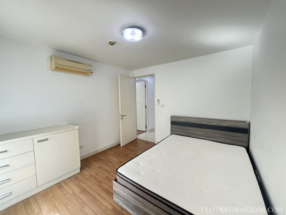 TAR second bedroom from windows