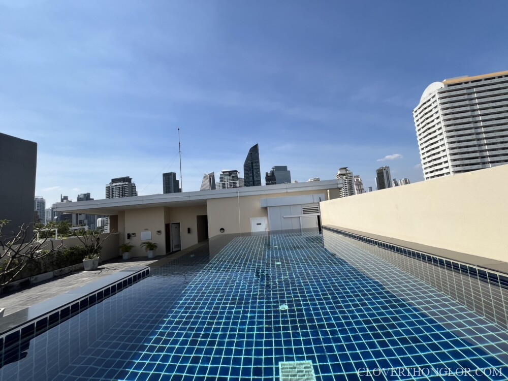 B LM-Alcove49 rooftop pool