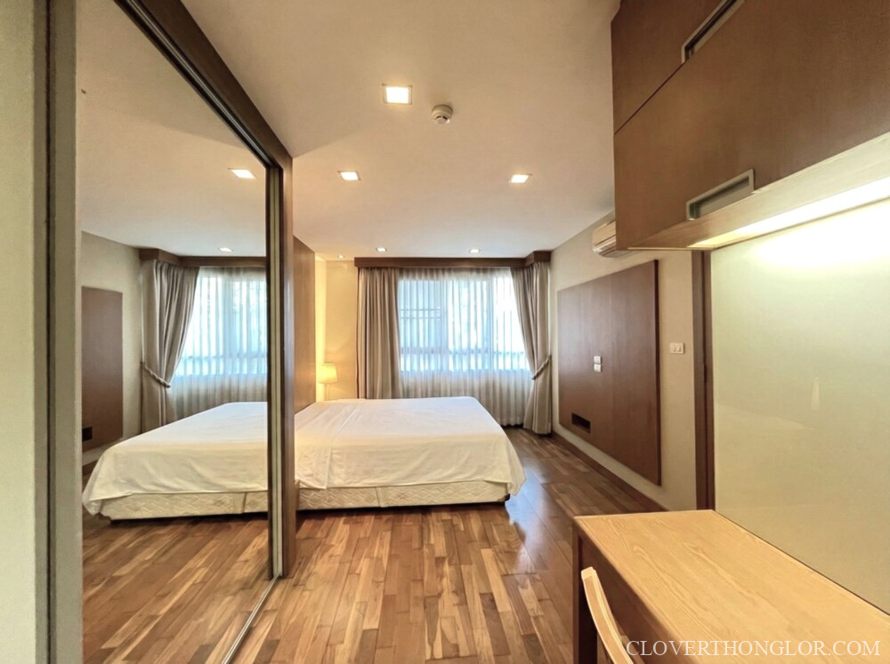 LEK bedroom from bathroom