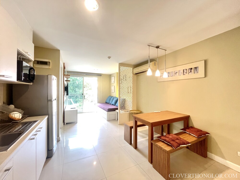 01 living room from entrance TAO