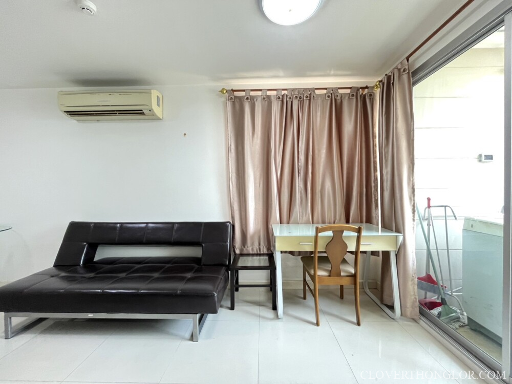 03 sofa and table RCN